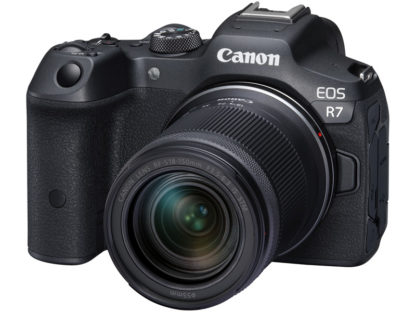 5137C008ミラーレスカメラ EOS R7・18-150 IS STM レンズキットキヤノン㈱